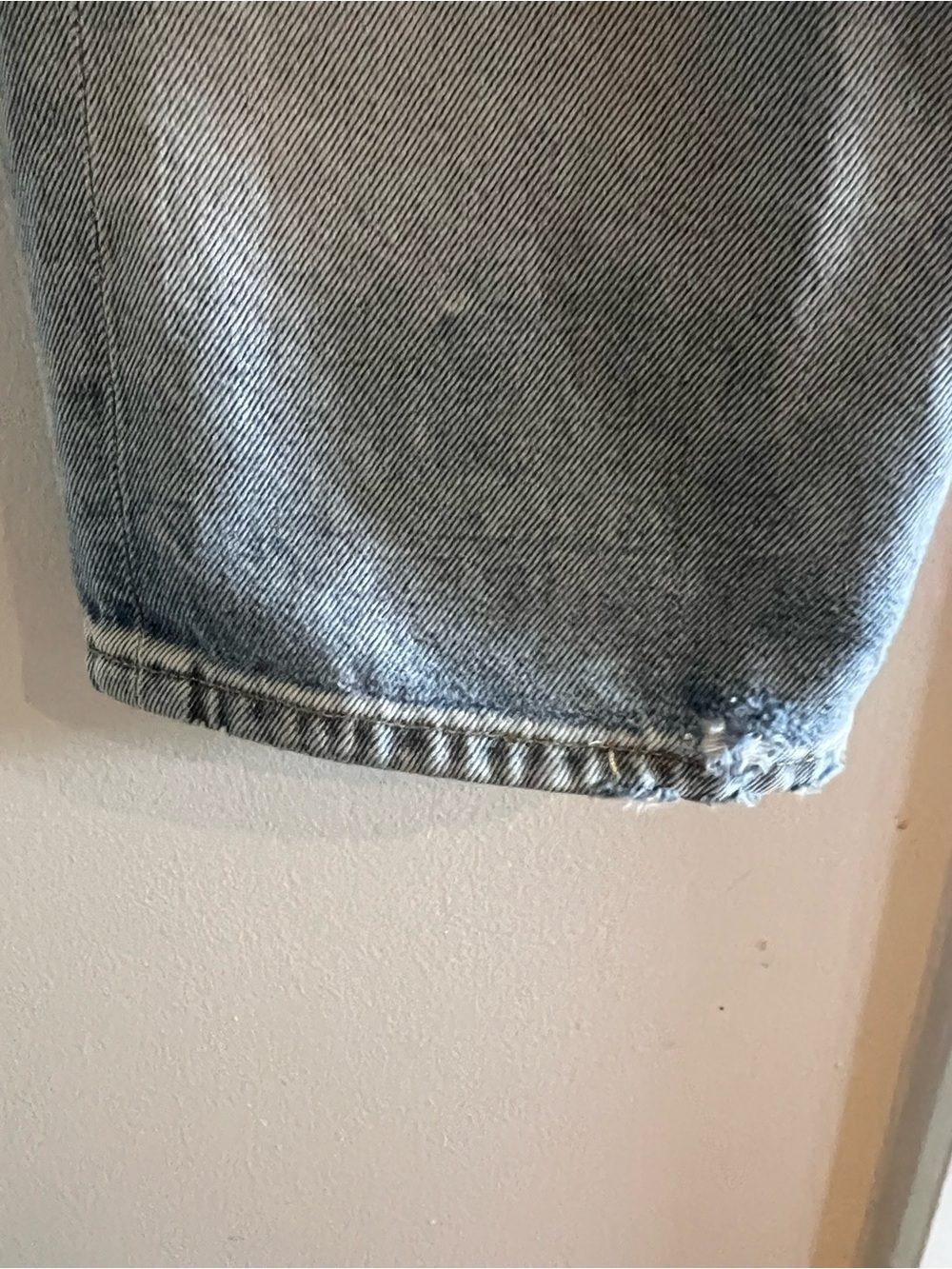 CITIZENS OF HUMANITY Eva Distressed Straight Leg Jeans 26 - Picture 12 of 14